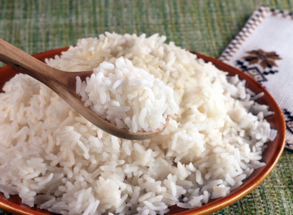 چگونه برنج بدون روغن درست کنیم؟